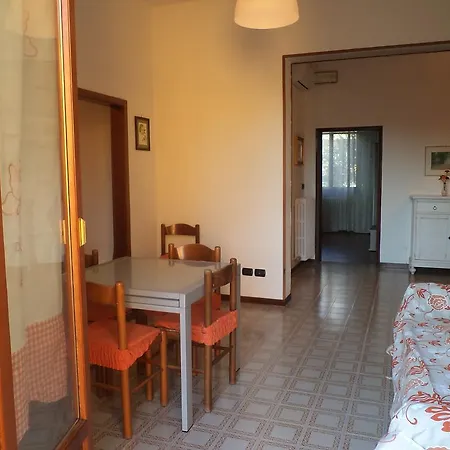 Irene Apartment *